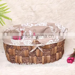 Wicker Food Storage Basket With Handle for Home Decoration thumbnail-1