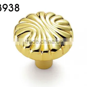 New Design of Antique Furniture Knob, Zinc Alloy Knob, Golden Knob thumbnail-1