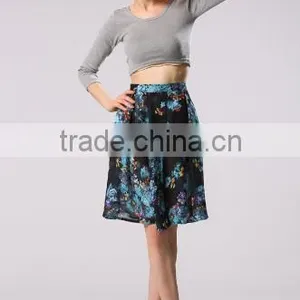 Stylish Lady Sexy Women's Fashion Knee-length Floral Printed Pleated Skirt thumbnail-4