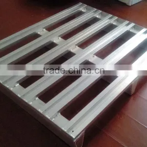 LIGHTWEIGHT ALUMINUM STRINGER PALLET thumbnail-1