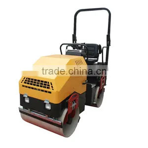 Ride on Road Roller thumbnail-1