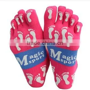 Arch Support Five Toe Design Sport Socks thumbnail-3
