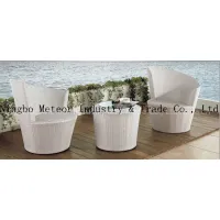 Wicker Table and Chairs thumbnail-1
