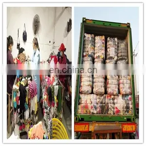 Used Clothes and Second Hand Clothing for Africa Well-sorted Clothing thumbnail-1