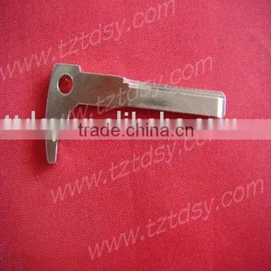 Tongda Top Sale New Small Smart Car Key Blade Used on Bnz thumbnail-1