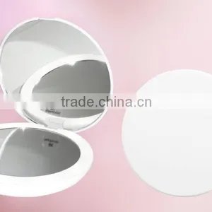 LED Pocket Mirror 5x Double Sided thumbnail-1