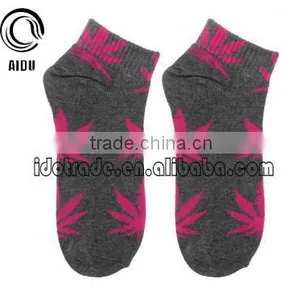 Fashion Colorful Leaves Custom Tube Ankle Socks thumbnail-2