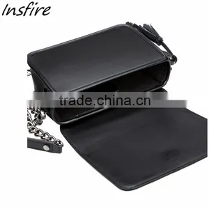 Metal Rivet PU Leather Wholesale Clutch Cool Chain Shoulder Bag Wholesale thumbnail-3