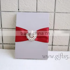 Elegant Grey Wedding Invitation Card Box With Brooch thumbnail-3