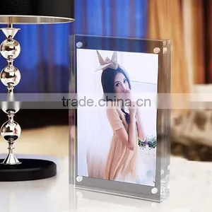 Custom Acrylic Photo Frames Display Stand thumbnail-5