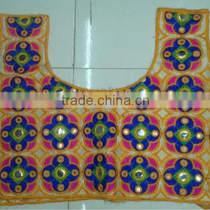 Bridal Accessories of Embroidery thumbnail-1
