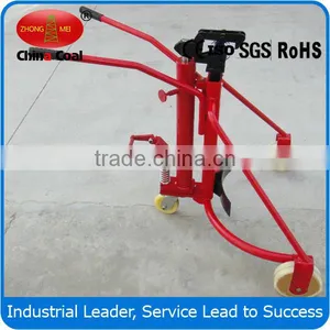 Small Electric Pallet Truck thumbnail-6