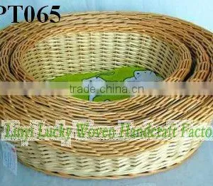 Round Wicker Pet Basket & Carrier With Green Cotton Liner thumbnail-1