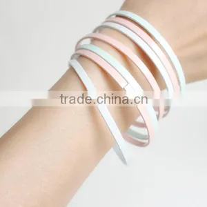 Mixed Color Fashion Bangle Set thumbnail-4