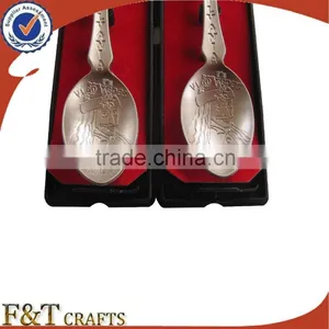 Zinc Alloy High Quality Pearl Nickel Souvenir Spoon for Your Desgin thumbnail-4