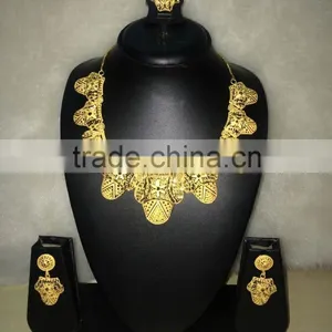 African Necklace thumbnail-1