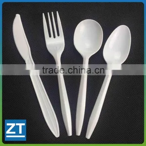 Disposable Heavy Weight White Plastic Cutlery thumbnail-1