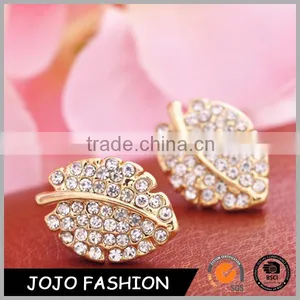 Gold Leaf Design Rhinestone Diamond Ladies Earrings Designs Pictures thumbnail-1