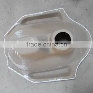 Gloss Squatting Pan With Siphon Trapway Fender thumbnail-3
