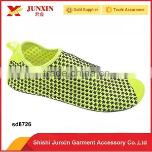 2016 Aqua Walk on Water Rubber Swims Shoes Step Gym Shoes thumbnail-1