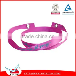 Factory Direct Sale Promotional Ribbon Wristbands thumbnail-4
