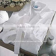 BATH ROBE thumbnail-1