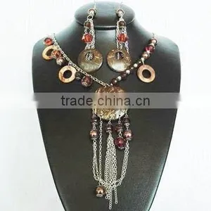 Seashell Necklaces thumbnail-1