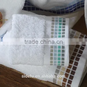 Wholesale Fancy Design Embroider Dobby Border Bath Towel Hand Towel Manufacture thumbnail-1