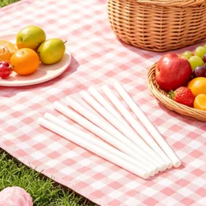 A Flexible and Non-breakable, Smooth and Transparent Disposable Straw thumbnail-1