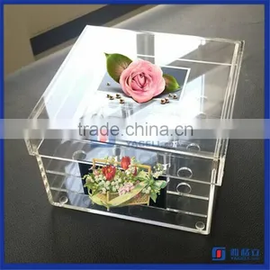 Clear Luxury Custom Made Acrylic Box Wholesale Clear Acrylic Flowers Box Quality Choice thumbnail-2