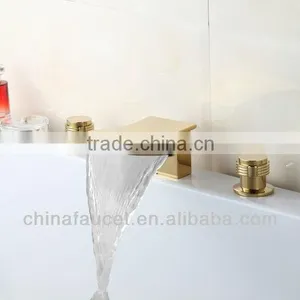 Luxury Waterfall Bathtub Golden Mixer Tap Q30053G thumbnail-1
