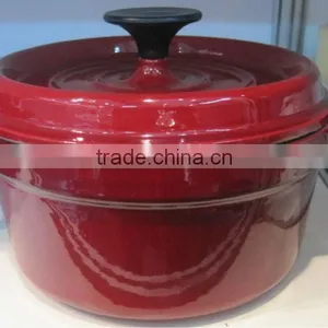 Cast Iron Pot thumbnail-1