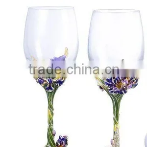 Iris Desgin Craft Wine Glass thumbnail-1