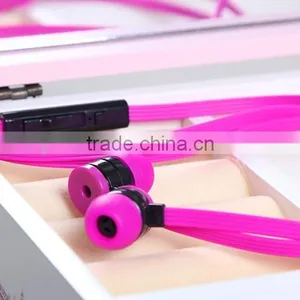 High Quality Sports Style Mobile Phone Custom Made Earphones Flat Cable Headphones thumbnail-3