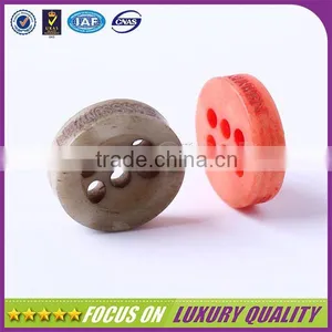 The Colorful Engraved With Customized Resin Fashion Button for Shirt and Blouse thumbnail-2