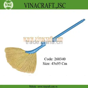 Broom Straw With Plastic Handle thumbnail-1