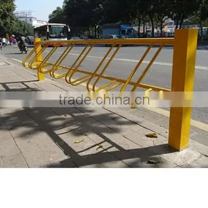 Arlau Galvanized Steel Wall Mount Bike Rack thumbnail-4
