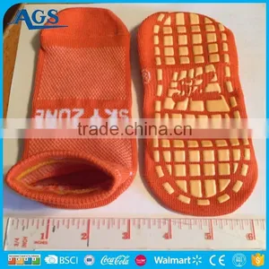 2017 Wholesale Kids Breathable Trampoline Sock With Rubber Grip thumbnail-1