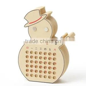 New Design Wooden Desk Calendar Design thumbnail-3