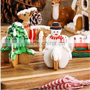 8PCS/ Set 3D Christmas Biscuit Mold Stainless Steel Cookie Cutter Sugar Cake Mold DIY Baking Tools thumbnail-6