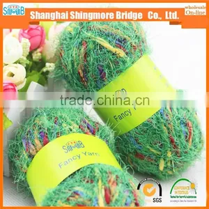 China Fancy Knitting Yarn Factory Direct Wholesale Oeko Tex 100 Polyester Lantern Feather Yarn for Carpet With Free Samples thumbnail-5
