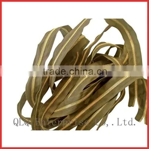 High Quality Metal Zipper thumbnail-1