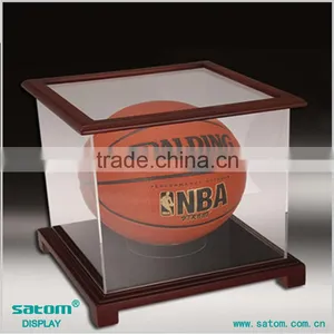 Best-selling Plexiglass Basketball Display Case thumbnail-1