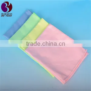 Microfiber Windshield and Glass Cleaning Towel thumbnail-3