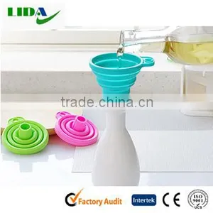 Kitchen Tools Eco-friendly Food Grade Silicone Folding Funnel KIT503 thumbnail-4