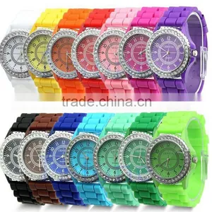 Famous Top Branded Classic Ladies Fashion Watches Quartz Movement Wris Watch Womens thumbnail-6