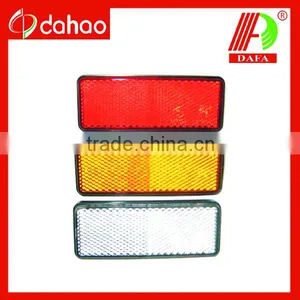 Red/yellow/white Rectangular Reflector thumbnail-1