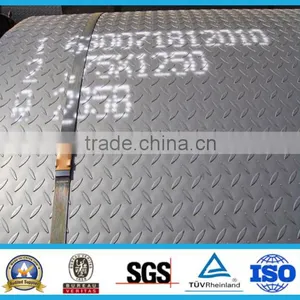 Customized Quality Ss400 Steel Checkered Plate Size thumbnail-1