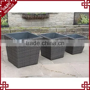 Set of 3 Stackable Plastic Rattan Garden Pots for Sale Planting Pots Cheap Plant Pot thumbnail-2