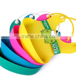 Waterproof Silicone Baby Bib Feeding Tray thumbnail-1